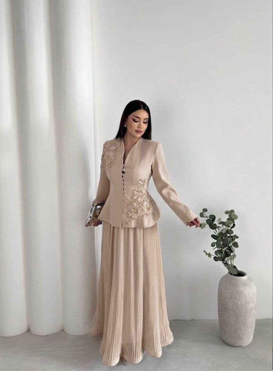 طقم العيد😍🔥

سترة مع تنورة ❤‍🩹
خامة دابل & شيفون مبطن
السعر 40 الف 
38–40–42–44–46–48
توصيل كل محافظات 6


**إذا كنت صاحب هذا الإعلان وتريد حذفه لأي سبب، رجاءا أرسل رسالة إلى الدعم الفني**