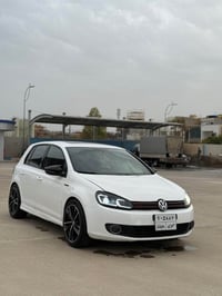 غولف GTI • ٢٠١١ • ١٦٥٠٠٠ كم