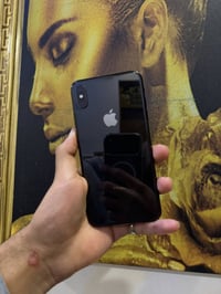 ايفون اكس اس ماكس • ٢٥٦ • بطارية ١٠٠ مستبدلة اصلية