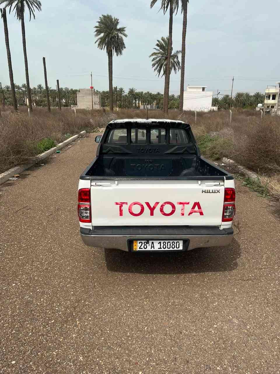 السلام وعليكم بيكم مديل14شاصي 19سياره جهازه من كلشي سعر 200 بيه مجال مكان بغداد الكريعات رقم ***********
