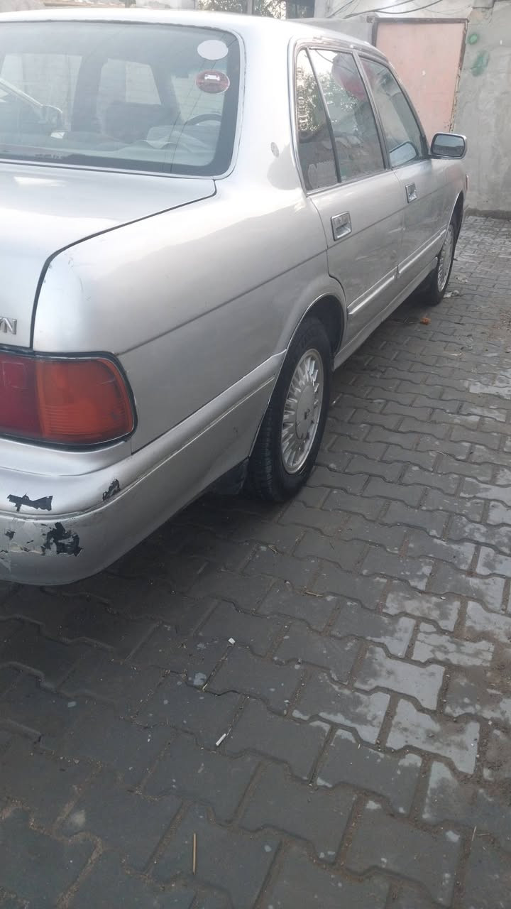 السلام عليكم ارنب مديل ٩٥ رقم بغداد هز جديد كهربائيات شغالة سعرهة ٦٥ بيع او مراوس بسوبر رخيصه واريد فرق صبغ عام جمالية مكفوله من نقل وكلبة وضربة وكص كير مكينة كفاله عامه ففتي 3000 مكاني بغداد ***********
