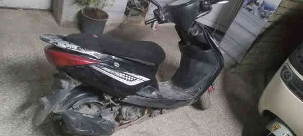 للبيع بريز بغبغأ سعرها 550 شغاله نكره سلف كلها شغاله بس بيها خربطه بل مشي مراتي تجي ومرات تروح مكان بغداد بلديات ***********
