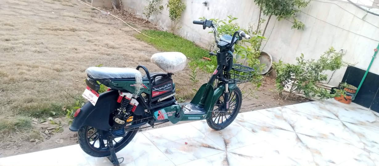 للبيع 
بايسكل شحن 2024  نضيف كلش 
السعر 225وبي مجال 
مكاني ديالى الخالص 
***********
