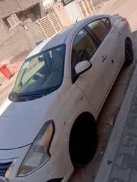 نيسان سني 2019هندي بلتيه زركه سيارة جديده وحلوه مرتبه كير محرك كفاله ع...