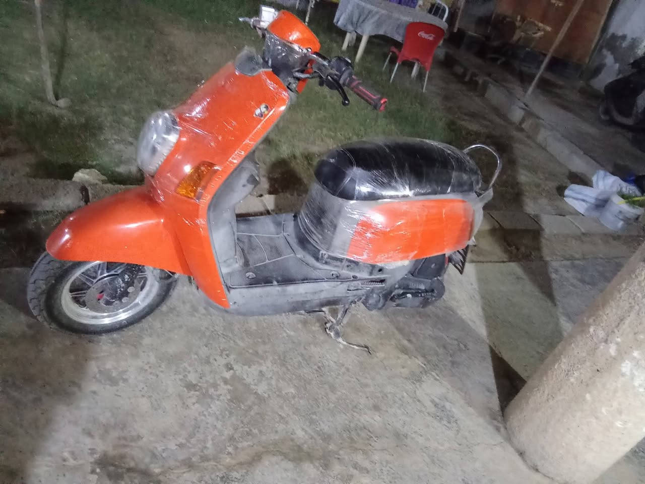 سلام عليكم دراجة بوليس 2009 بلادي بشرط ع فحص مال بيت لابيع ولااشتري  كهربائية شغاله  كيج سرعه بس اربط الوير موجود لايت زنون مفوله اشاير عالي ناصي رماش سلف هندر تراي شلعه معدل ع كد كلامي وياله رياضي
نقص بس فجر بريك لامامي سعره10  سعر 700 وبي مجال لشراء رقم *********** العنون ديالي
