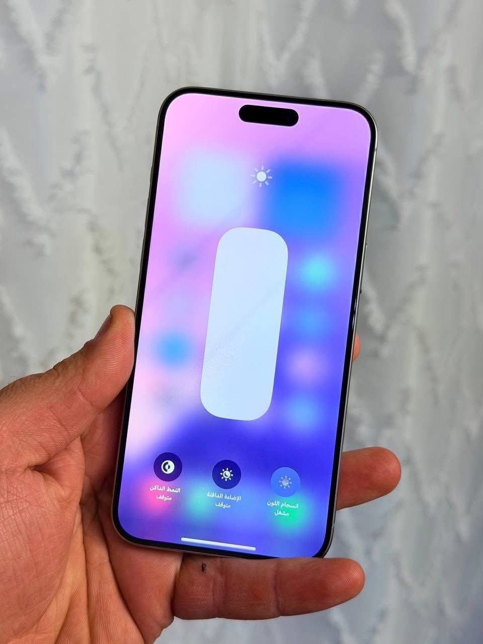 سلام عليكم 15 برو ماكس جهاز نضيف عربي شرق اوسط الذاكره 256 البطاريه 86 عدد دورات 569 جهاز وتر بروف لا مفتوح ولا مصلح كامل ملحقات كارتونه وكيبل + شاحنه 75واط سعره مليون وبي مجال قليل مكاني بغداد رقمي واتساب فقط ***********
