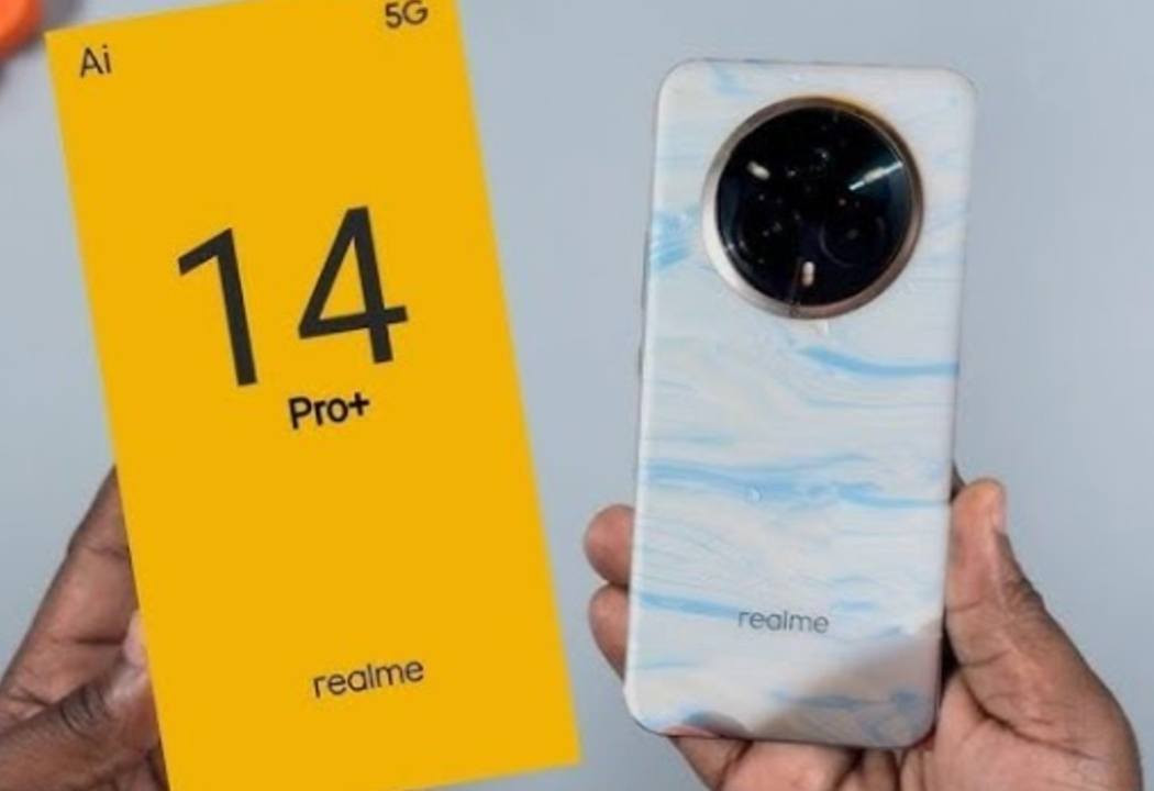 السلام عليكم
للبيع او مراوس ب آيفون حسب القناعة
*Realme 14 Pro Plus 5G* 

*1. الشاشة*
- 6.83 بوصة OLED منحنية وبدقة 1.5k
- 120Hz 
- سطوع 1500nits  حماية Gorilla Glass 7i
- بصمة تحت الشاشة

*2. الأداء*
- معالج Snapdragon 7s Gen 3 بمعمارية 4  نانو متر
ذاكرة 512
رام 26
بالالعاب فوول 120 فريم

*3. الكاميرات - نقطة قوته*
الكاميرا قوية كلش اقوى من الٱيفون 

*4. البطارية والشحن*
- بطارية 6000mAh  
شحن سريع 80واط 
السعر 530الف وبي مجال 
للأستفسار***********بي واتساب
-
