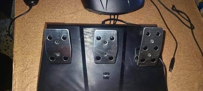 السلام عليكم
بلي فور سلم 500گيكا اونلاين
نضيف جداً جداً استعمال اقل الشهر
جهاز نضيف مداخل اي صيانة ولامفتوح وكلشي ممبدل بي 
يجي وياه جوستك  اصلية 
 
كامل ملحقات كارتونة كيبل باور وHD 
 +.  3 أقراص 
Red Dead Redemption 2 

THE CREW 2

GTA V 5
 
� للبيع – دركسون ألعاب PXN V9 الأصلي 🎮 استعمالل اسبوع فقط
دركسون احترافي 900 درجة لعشاق ألعاب السيارات 🏎️
نظيف مثل الجديد 💯

🔹 بيه:

 • دركسون 🎡
 • دواسات معدنية 🦶
 • جير تعشيق 🚗
 • كرتونة أصلية 📦

✅ يشتغل على: PC / PS4 / Xbox / Nintendo Switch
✅ إحساس قيادة واقعي واستجابة قوية
 كل هذا الدلال والسعر 550 وبي مجال
📍 بغداد – الزعفرانية/ شارع المعهد 
💬 التواصل واتس ***********
