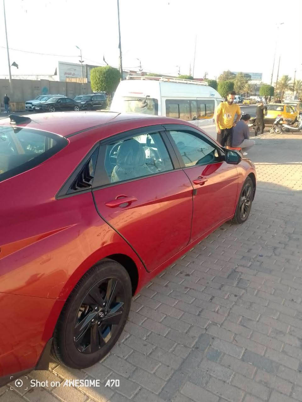سلام عليكم
النترا للبيع 

موديل 23 

سياره جاهزه للاخير بدون نواقص 

حادث كلش خفيف 

باسمي تحويل مباشر 

رقم صاحب السياره 

مكاني بغداد البلديات 

اني مكلف بلنشر 

***********
