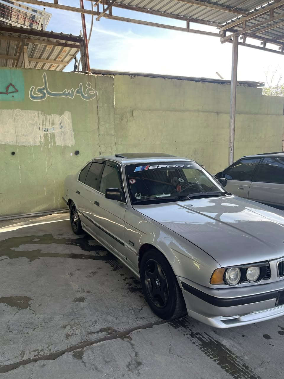 بسم آالله رحمان رحیم
BMW e34 525i (1993)
بیئیم مۆدیل ١٩٩٣ مەکینە ٥٢٥ گیر عادی
سەیارە بەس (پەردە-تۆماتیک-کوشن کارەبا)نیە
دەبل دەگمەجە و ئیرباگ- لایت ئەلقە و زیلۆن-سلایت
لایت کارەبای بەرزی و نزمی-پێش پان و ئیم-abc-جام کارەبا
پاوەر-ئاوینە گوی بەرخ-قفل مەرکەزی-تەبریت لەسەر سویج
دەبل سەماعەی boss-کوشن جلد-بەرمەجە و دەسکاری ئەقل
سەیارەکە دوو سەنەوی متاقبی لەگەلایە بەشەرت کریومە سەنەوی سلاحەدینە بەلام سەرم مەیەشینە هەدیەی ئەکەم بۆت   
نرخی ٢٨ گەلا و تۆزی مەجالیشی تیایە بەس جوابی تەلەفۆن ئەدەمەوە شوین کۆیە/ *********** vider-watsapp
