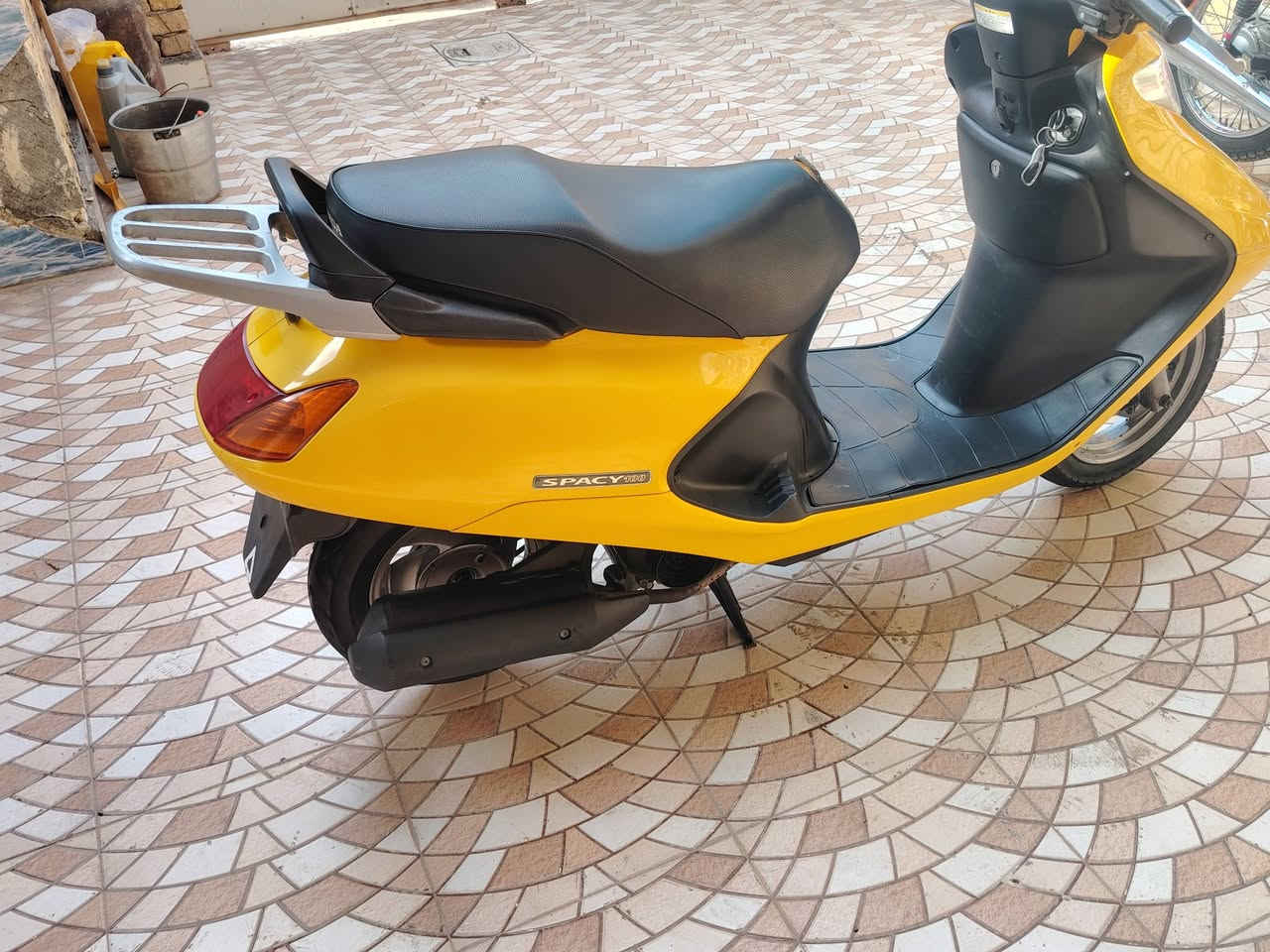 سلام عليكم سبيسي ياباني رمبه مكفوله كفاله عامه ماشيه 14 ألف مكاني كوت // الستفسار علا الرقم ***********/
