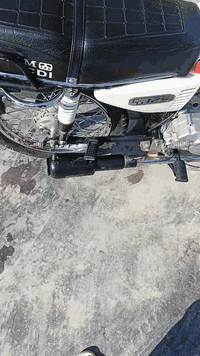 دراجه نامه متياز 25
كهربيات كلها شغاله
محرك برغي ماملعوب بي
سعر 600وبيها مجال المكان بعقوبه خريسان رقم تلفون ***********
