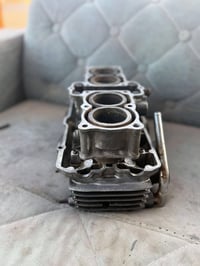 كور جيل اول وبوشه للبيع   نظافه 100% شراي اتصل او يراسل واتساب 0774233...