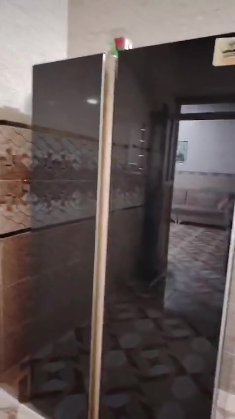 ثلاجه البيع شرط***********
