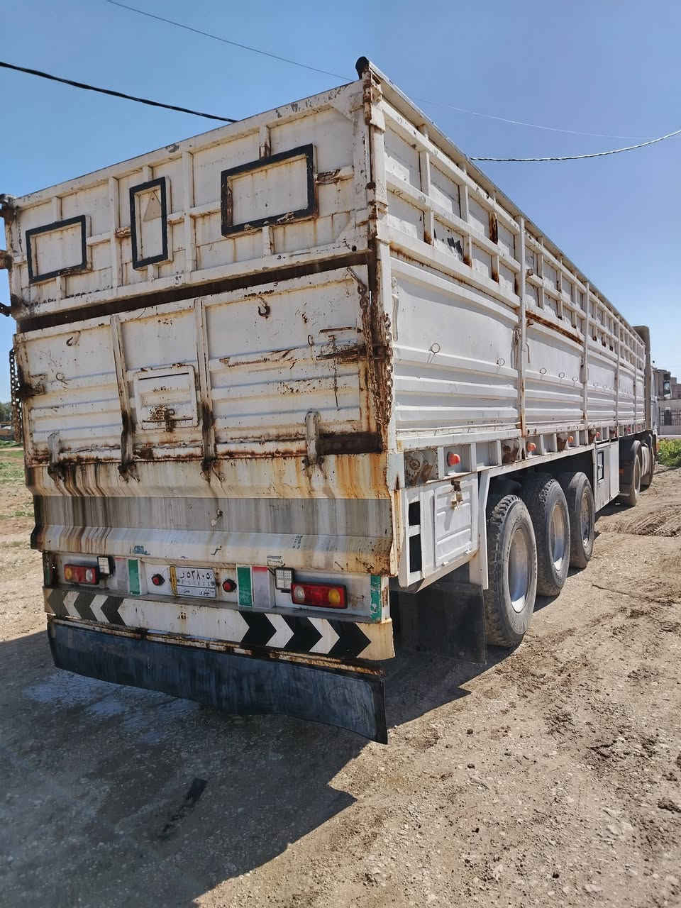 للبيع فالفو ١٢F موديل٨٥ سبرنك رقم نينوى ألماني حصه كاز بيه محرك شرط كير٣ /٣  شرط مكفول كفاله عامه السعر ١٨٥ ورقة راس وعربانه ألماني ٣محاور دناكر ألماني     ... ملاحظة...     عربانه بدون تاير ويل
مكان تلعفر
***********
***********
