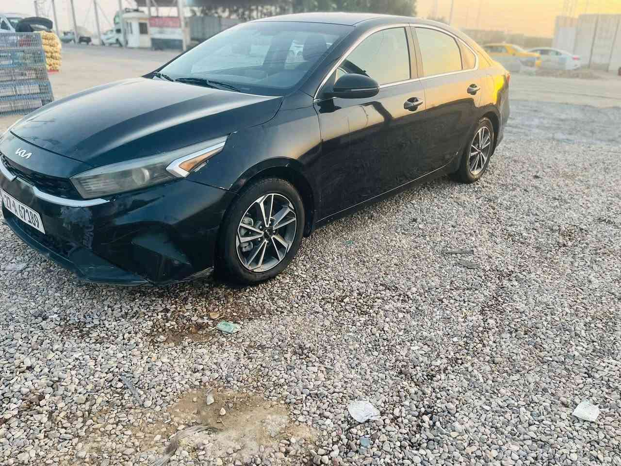 كيا فورتي 2022 وارد أمريكي  حادثه جاملغ وبنيد ومصلحات نفسيتهن وبيه بارد ب الباب مال الصدر
بدون لغود  وبدون شواصي موصفات رادار امامي مثبت سرعه مانع انصدام رادار جانبي إشاره جانبيه شاشه كاربلاي كأمره دواره 3انضه قياده سبورت+وسمارت وايكو محرك 2000دوش كير اي تي المرغوب شاشه اعطال      سعرها (128)وبيه مجال  الناصريه مركز والشراي يدلل رقم لتلفون(***********)
