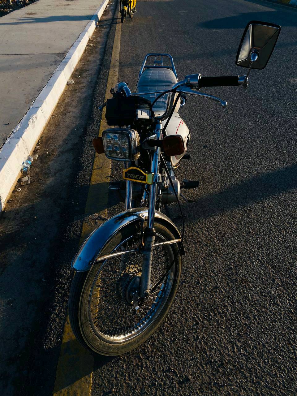 دراجة تايگر 2020 للبيع
4 گير 
كهربائيات ما بيها
مكينة ما مفتوحة شرط