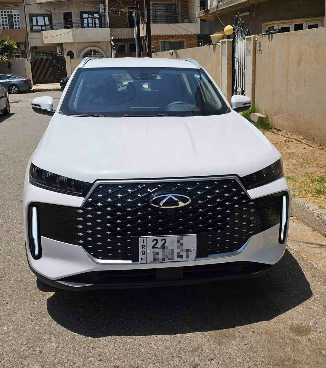 🔥 وصلت الفرصة اللي الكل ينتظرها! 🔥

🚘 تيكو 4 موديل 2025 | فئة Comfort | الشكل الجديد
🤍 اللون الأبيض الأنيق
📍 السيارة موجودة في الموصل
🚗 ماشية 6,000 كم فقط (قابل للزيادة).

💰 السعر مفاجأة ومناسب جداً!
📩 اكتب (تم) في التعليقات وسيصلك السعر مباشرة على الخاص.

✨ المواصفات:
✅ بصمة دخول وتشغيل
✅ تشغيل المحرك عن بُعد
✅ محرك 1.5 DOHC الاقتصادي والقوي
✅ ناقل حركة ZF ألماني
✅ شاشة لمس كبيرة تفاعلية
✅ كاميرا خلفية
✅ حساسات خلفية
✅ زجاج كهربائي
✅ مقاعد بطابع رياضي
✅ مصابيح LED مع LED نهاري
✅ نظام ABS
✅ نظام الثبات الإلكتروني (ESP)
✅ نظام مانع الانزلاق (Traction Control)
✅ تحكم كامل من المقود
✅ تحكم لمسي بالمكيف وبقية الدكم بيانو 
✅️مواصفات كثيرة . كار بلي .ناطق ذكي .صوت عربي 

🛡️ ضمان حقيقي لمدة 6 سنوات مع مراكز خدمة وفروع في جميع محافظات العراق.

⭐ سيارة حديثة، مواصفاتها كاملة، جاهزة للاستعمال ولا تحتاج أي مصروف.

السعر على الخاص. ه📩


**إذا كنت صاحب هذا الإعلان وتريد حذفه لأي سبب، رجاءا أرسل رسالة إلى الدعم الفني**