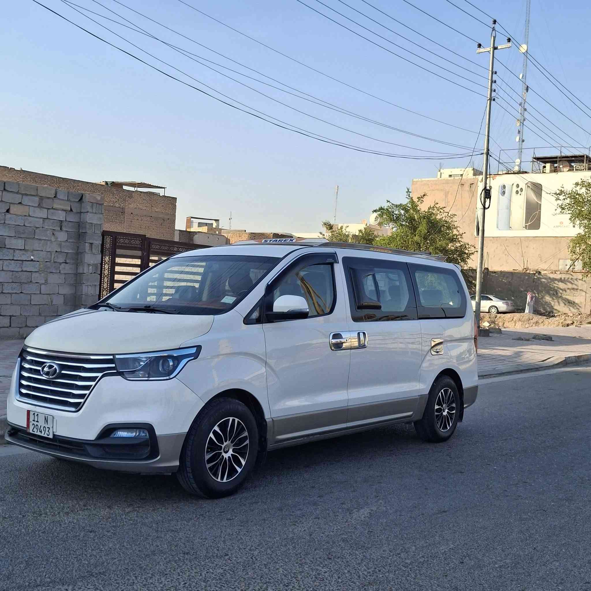السلام عليكم للبيع ستاركس 2020 كفاله عامه ماشيه 100km  السعر ٢٦٥ *********** التفاصيل ع الرقم
