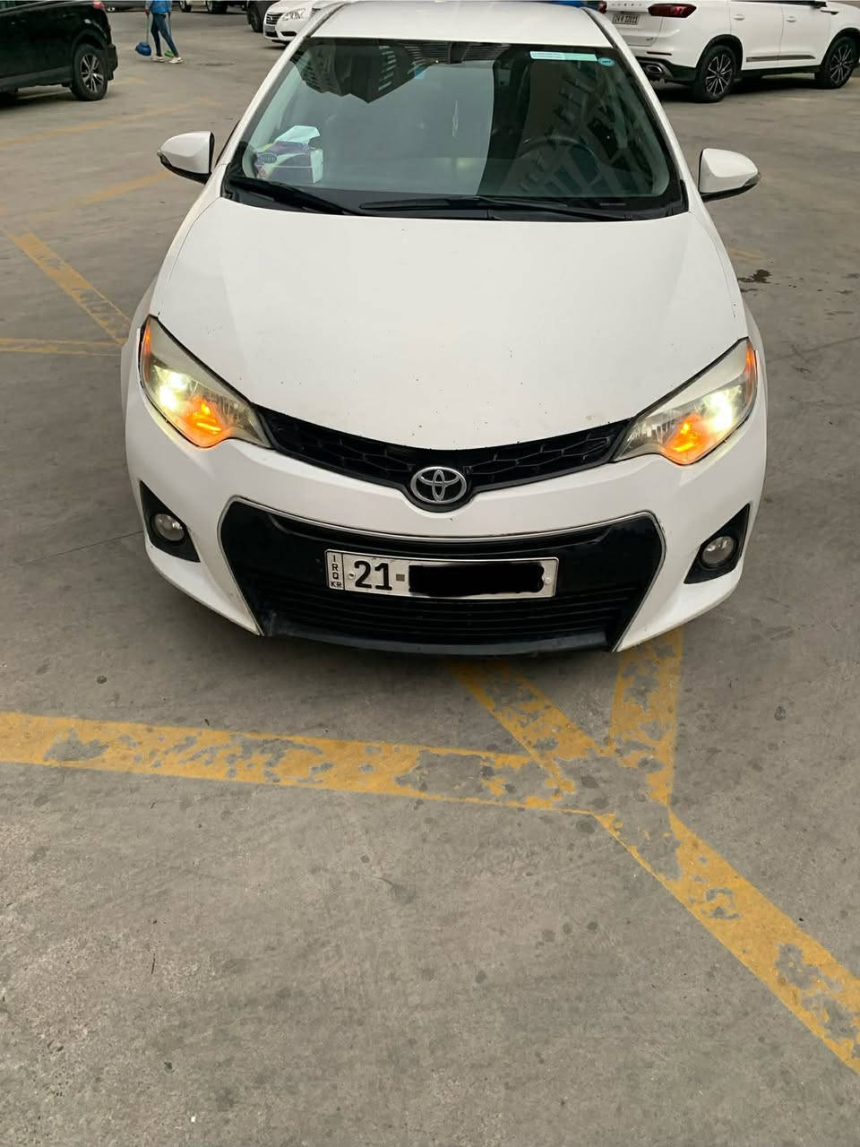 تۆیۆتا کرۆلا ، ئەمریکی ، سپی بەفری
مواسەفاتS
‎178,000 مایل ڕۆشتوە
زۆر پاک و جوان ماوەتەوە
مەکینە 1.8 
جلدە ، ناو ڕەشە ، تەحدید سورعە، گێر ئۆتۆماتیک و عادی، گێر سوکان ، دو سویچی لەگەڵایە،
تەبرید ، گێر و مەکینە بە شەرت ، سپێری لەگەڵایە 
کامێرایە، سەنەوی و هەزەی تازەیە،کارتی بەنزینی لەگەڵایە، هیچ مەسرەفی تیا نیە،

‏2T1BURHE1GC494094
رەقەم شانسی دانراوە
پێنج پارچەی هەیە بێ ناوگرتن 
سەقفی بۆیاخە
سعرەکەی 105 و مەجالیشی تیایە 
ڕەقەم تەلەفۆن 

***********

***********
موشتەری تەلەفۆن بکە لە خزمەتام ♥️.
