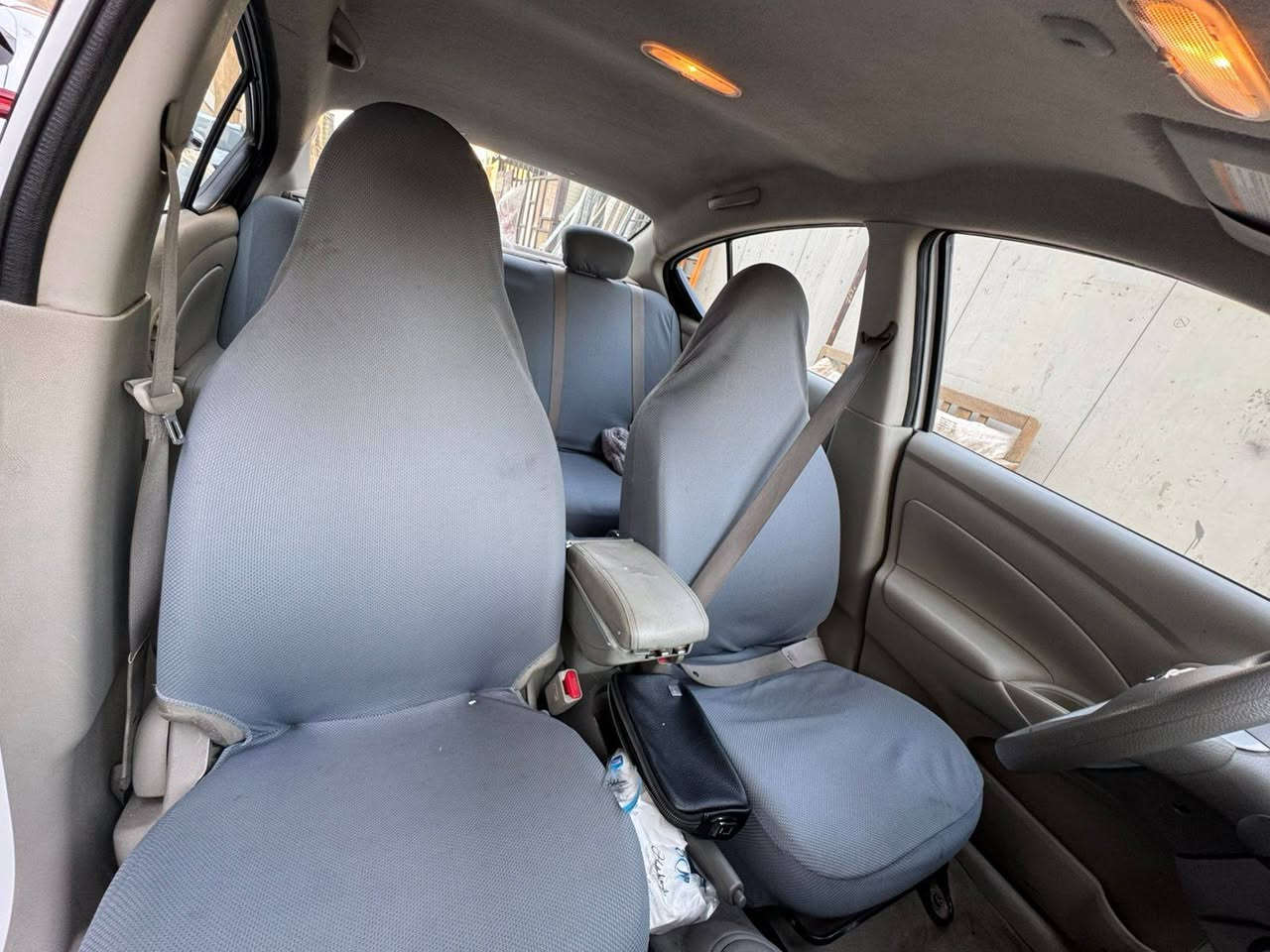 السلام عليكم نيسان صني ٢٠٢٣
الممشى ٥١،٠٠٠ مايل M
كفاله عامه ماعدى بارد بهلال الچاملغ الخلفي الايمن بدون صبغ بدون 
السياره استخدام داخلي مال موضف الي تناسبه يتواصل عله الرقم ***********
