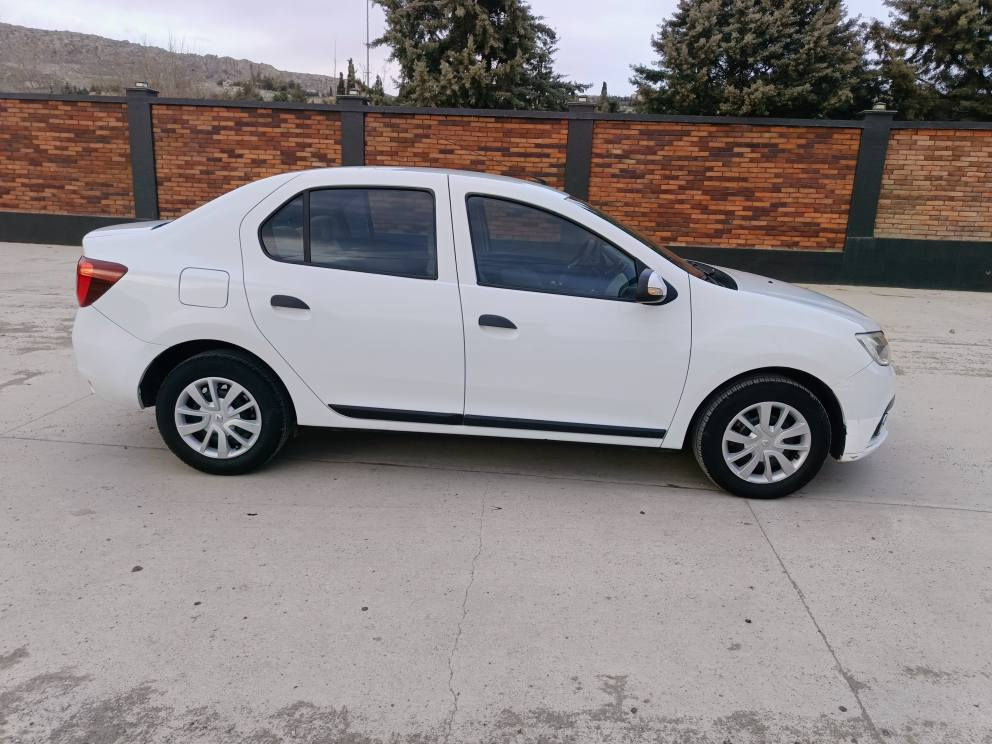 ڕینۆ
2017
ئۆتۆماتیک
ڕەقەمو سەنەوی تا 2029 تازەیە 
هەزەی تازەیە 
تەحویل و بەناو کردن و غرامە بەوەسڵ بەشەرت
گێڕ و مەکینە بەشەرتی ترای و فەحسو فیتەر 
سێ پارچە بۆیاخ بێناوگرتن ڕەسمی سۆنەرم داناوە 
چوار تایەو ویل لۆکی لەژێرایە تاقم پێشو دوا چرکەی تیانیە بۆنی شەریکەی لێدێ پشت پێش کەپسە جام کارەبای و داشبڵ بەرز مەرغوب چەوریو بوخار و لێچونی نیە کوشن جلد و ناو زەردە تەبرید سارد و گەرم لەسەر سویچ سویچ کۆنترۆل و کەلە سەیارەکە ماااااااڵی دۆستە و یەک سەنتی مەسرەف تیانیە سعری زۆر هەرزانە بەس بەنزیی تێکەو لێخوڕە شوێن بازیان
سعر 75$ گەڵاو معامەلە بۆ پەیوەندی
***********
*********** السليمانية, العراق
