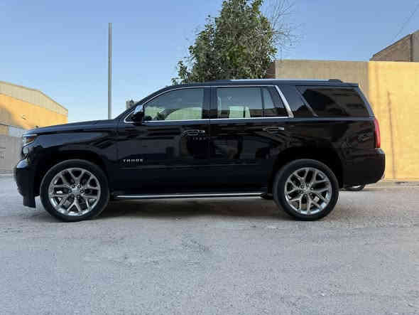 تاهو بريمير 2018 – خليجي
تاهو بريمير 2018 – خليجي • للبيع أو مراوس رقم بغداد موقعها حي الجامعة

مشيّ: 94,000 كم فقط
سيارة نظيفة جداً ومواصفات كاملة Premier أعلى فئة.

المواصفات:
 • جلد فاخر – 7 ركاب – فتحة سقف
 • شاشة كبيرة + نظام صوتي BOSE
 • تبريد وتسخين مقاعد
 • تشغيل بصمة + تشغيل عن بُعد
 • رادار – مانع اصطدام – تنبيه مغادرة المسار
 • كاميرا خلفية HD + حساسات كامل
 • محرك 5.3 / دفع خلفي
 • تواير جديدة
 • صيانة دورية
 • خالية من الحوادث

⸻

🎯 المطلوب:

✔️ بيع
أو
✔️ مراوس فقط على تاهو خليجي بريمير موديل 2023/2024
(نفس الفئة – Premier حصراً)

السيارة جاهزة للفحص وين ما تحب، وما تحتاج ولا دينار

بيها فقط بارد قليل بالجاملغ ورصعه مسويها BDR

للاستفسار اتصال  فقط 
*********** واتساب
