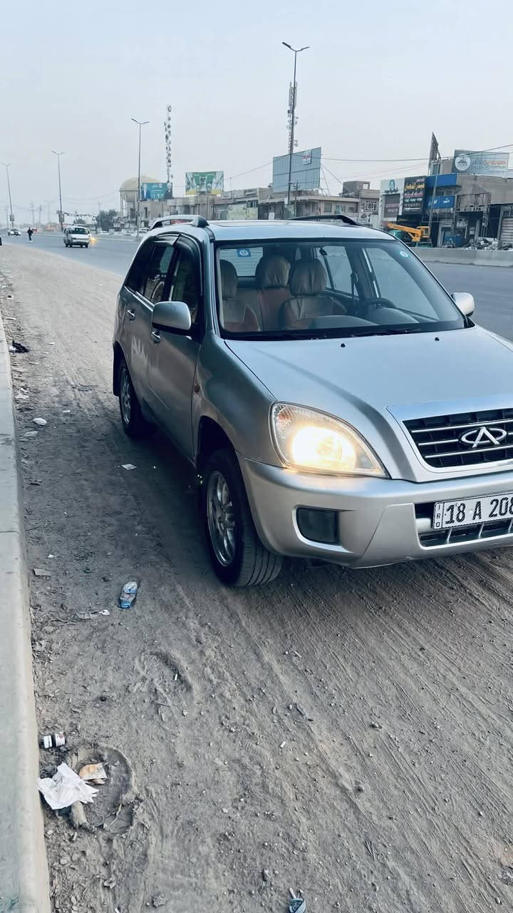 السلام عليكم تيكو 2011 كير ميكانيك المرغوب. مكينه2000. رقم بابل انكليزي 
السعر 40 بيع سريع
فول مواصفات. فتحه شاشه تحكمات ستيرن كشنات تدفئه تبريد
جاهزه سنويه مجدده
كير مكينه كفاله
دوشمه جديده تخم تاير 
صبغ جماليه 
بابل. حله. شارع 60
***********
