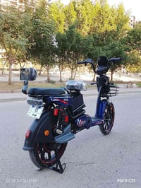 دراجة شحن نوع HIS  نضافة 99% جاهزه مجهزه من شلعه ومعدل  وياها سويج 1 ر...