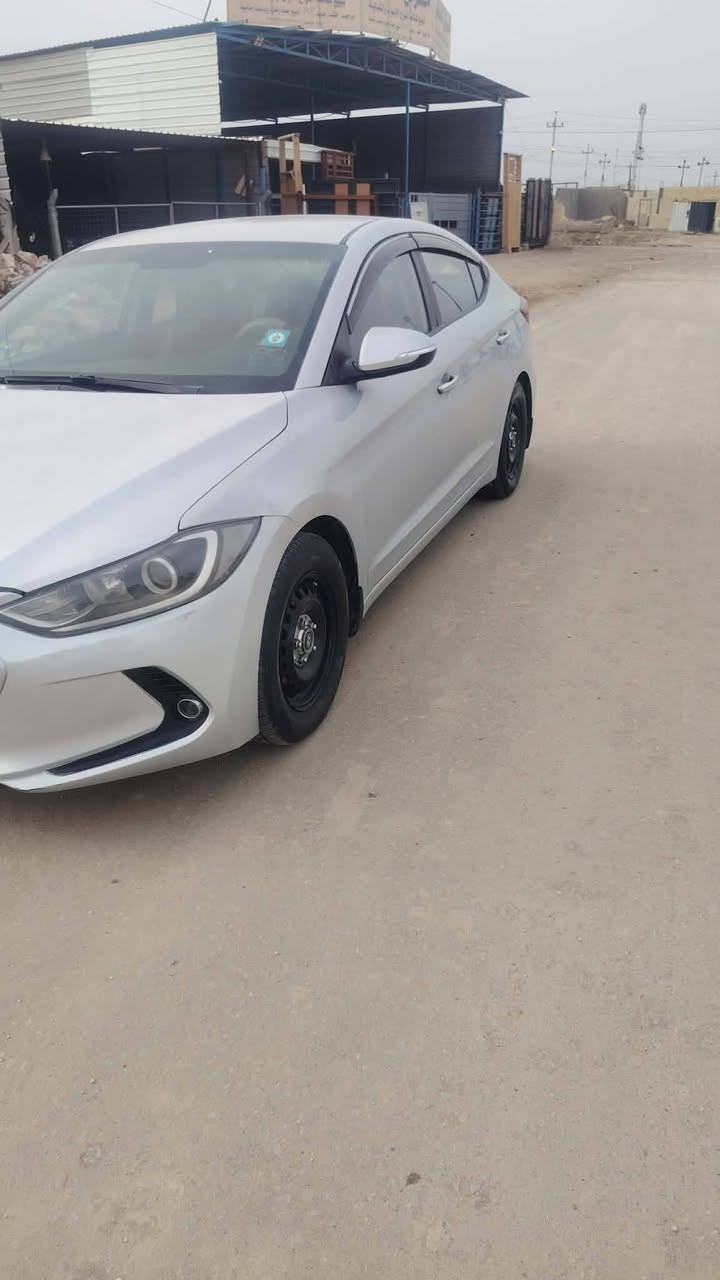 السلام عليكم النتره موديل 2017 خليجي حدادية مكينة جديدة الرقم بابل دولي السعر 107رقم الهاتف
***********
