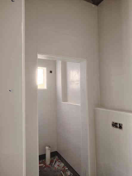 خلفه سيراميك وبورسلين ومرمر مصري شغال دراجة اولى بالليزر مفرغ حاليان بالعظميه ***********  به واتس ***********
