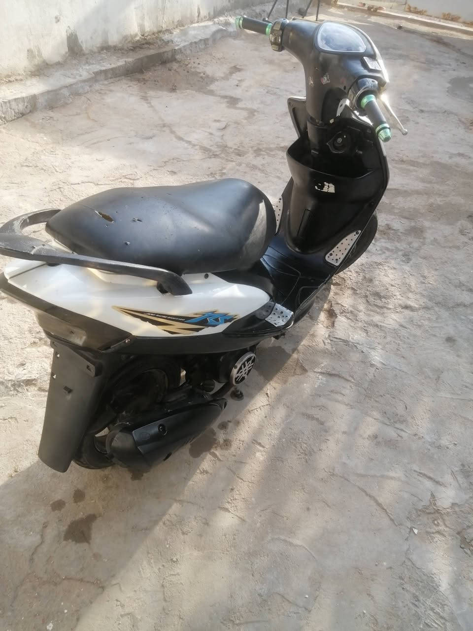 الي عنده بوليس مراوس يجي خاص ***********
