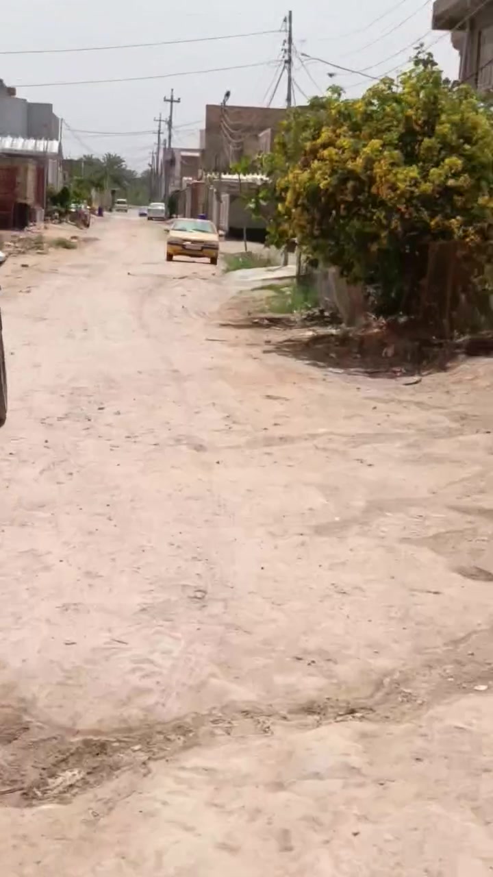 للبيع بيت طابو ملك صرف مساحه 160متر بناء حديث يحتوي على استقبال ومطبخ وهول وغرفه نوم ومجمع صحيات داخلي وخارجي عنوان ابي غرق حي الحسين للاستفسار مراجعة مكتب حي الحسين للعقار او الاتصال على الارقام ***********
***********
