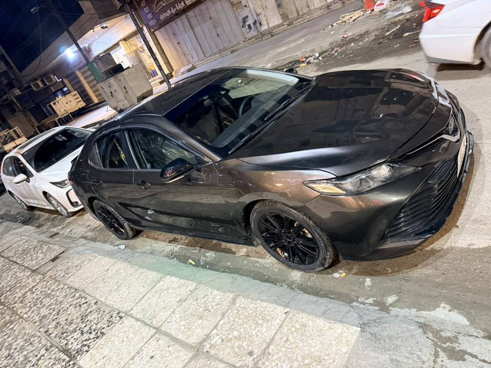 سلام علكم كامري 2018 ماشيه108ميل   مكلف بل نشره هاذا رقم صاحب سياره ***********.       سعر ١٦٥
