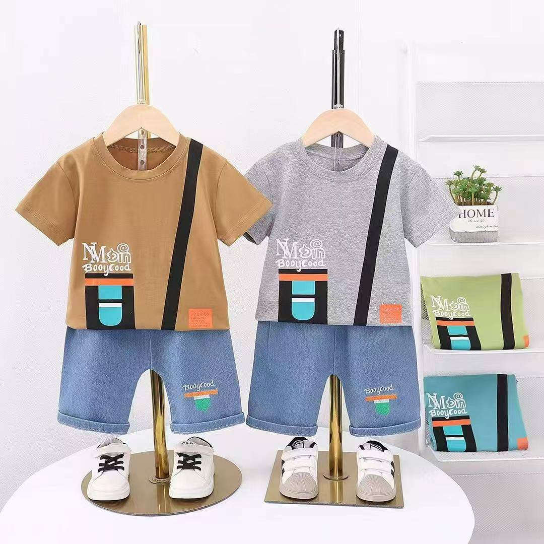 قاط اوربي بيبي 
بدي قطن  
شورت كابوي 
صناعة صيني 
يلبس اعمار 
من 1 سنة 
الى 3 سنة 
سعر الدرزن 
36 الف 
جملة القطعة 
3000
توصيل 6 الف


**إذا كنت صاحب هذا الإعلان وتريد حذفه لأي سبب، رجاءا أرسل رسالة إلى الدعم الفني**