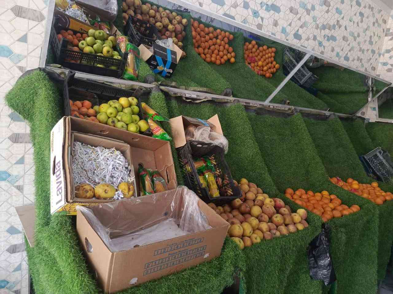 السلام عليكم.. محل مخضر للبيع . العنوان الموحيه. يحتوي على سبلت طنين جديد مع ملحقات المحل بصوره
تواصل. ***********
