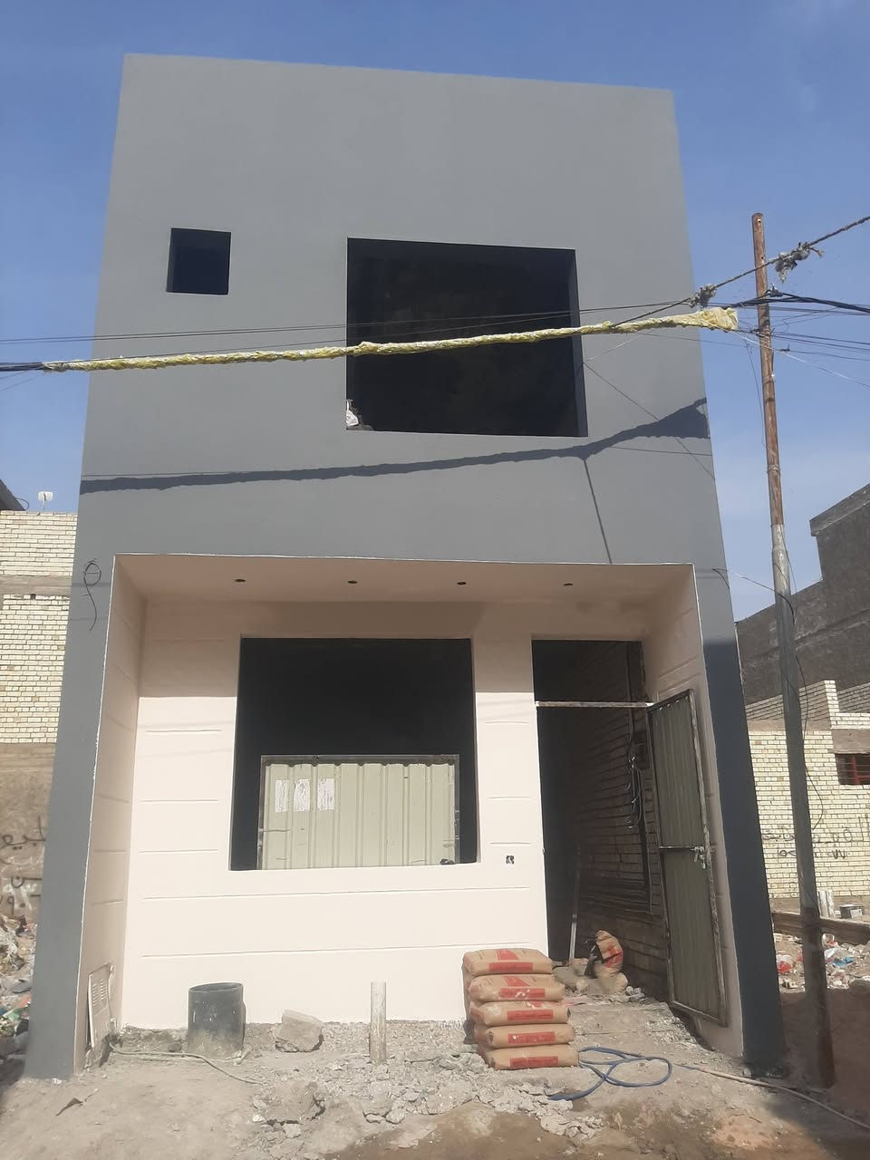 السلام عليكم. لباخ + واجهيات، ،
متفرغ حاليا، سمنت ،تشميع ،جراره ،سقل ، تصفير مصاطر، تطعيم واجهات، كوبلنن او كل ما يخص الفوم 
نعمل فقط الكرخ للتواصل ***********واتس

تأسيس مجاري + ماء + صيانه
