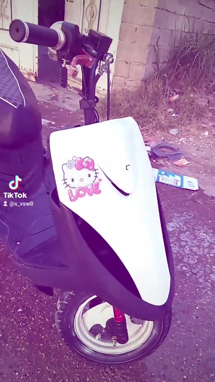 السلام عليكم شباب دراجه ماكس خير من الله دراجه ب 300 للشراي بها مجال


**إذا كنت صاحب هذا الإعلان وتريد حذفه لأي سبب، رجاءا أرسل رسالة إلى الدعم الفني**