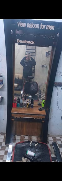 مراتين حلاقه ٢ للبيع سعرهن ٦٠ الف مكاني الشعب السريدات 07709490712