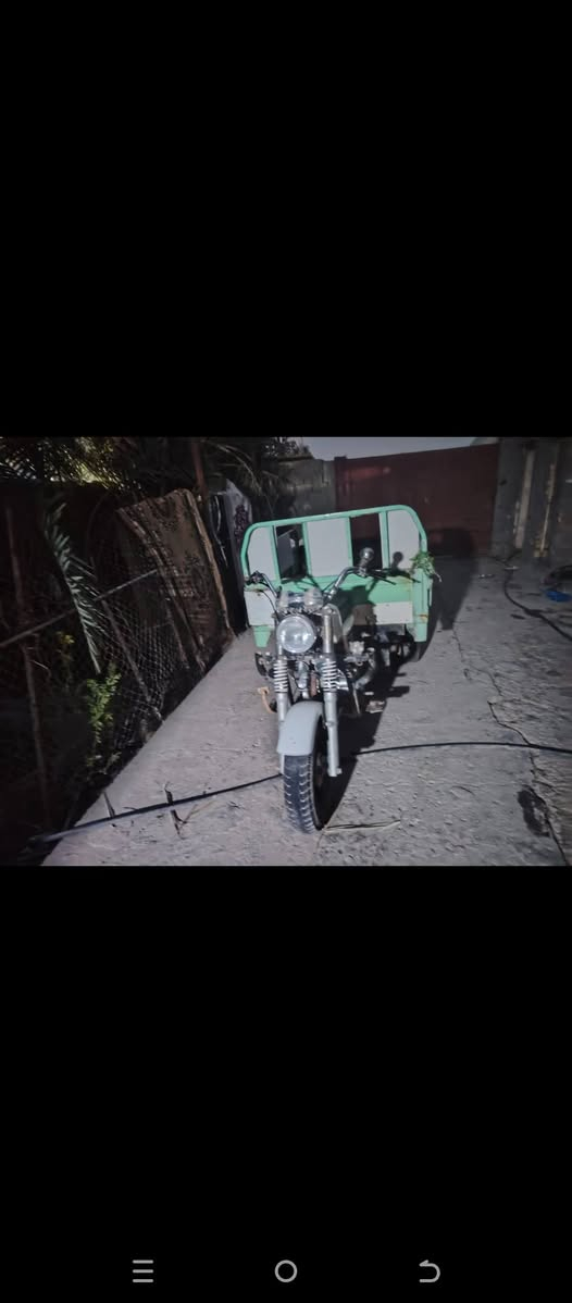 ستوته 16اوراق صولي من مجمع لكرار مكينه ه مجفته لايت شغل عوزه باتري شاصي مكفول من ل مكينه امتيار
لحيم بدي نضيف مكينه ناعمه ناصريه مركز خاص مامتواجد اتصل سعر مليون 150بيه مجال قليل ***********
