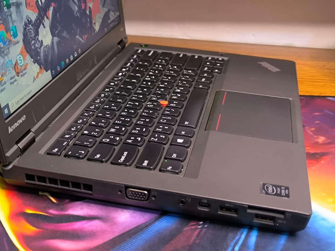 💻 Lenovo ThinkPad T440p

🔍 المواصفات التقنية:

المعالج: Intel Core i5-4300M (الجيل الرابع - 2.60GHz).

الرام: 8GB.

الهارد: 128GB SSD.

كرت الشاشة المنفصل: NVIDIA GeForce GT 730M ( 1GB).

الشاشة: 14 بوصة.

السعر 180 الف دينار


**إذا كنت صاحب هذا الإعلان وتريد حذفه لأي سبب، رجاءا أرسل رسالة إلى الدعم الفني**