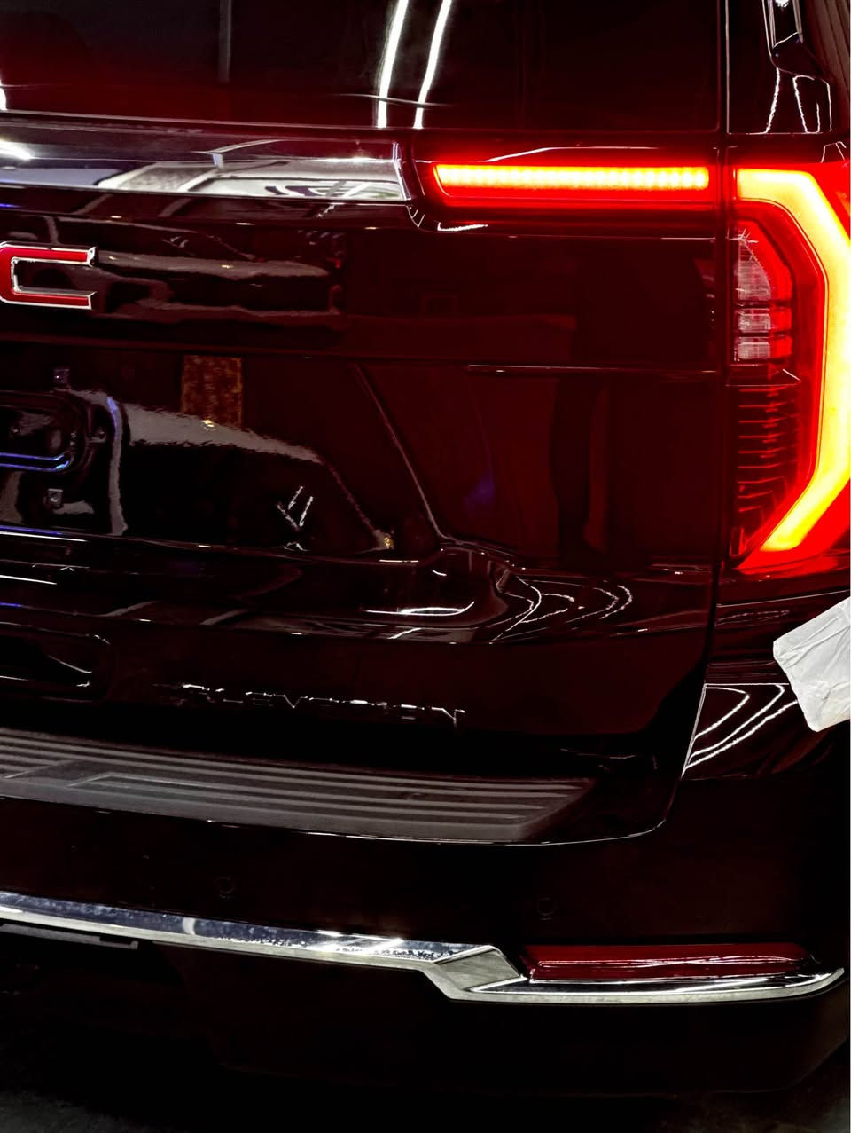 Gmc yukon elevation 2025 
جيمسي يوكن اليفيشن 2025 زيرو 
شركة بيار حميد صالح اربيل 
متوفر سيارتين بس 
واتساب ***********
سعر 630 ورقة أربيل, العراق
