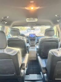 من رخصة مسؤول الكروب دوج كرفان م 20 للبيع او مراوس حسب القناعه  ابواب ...