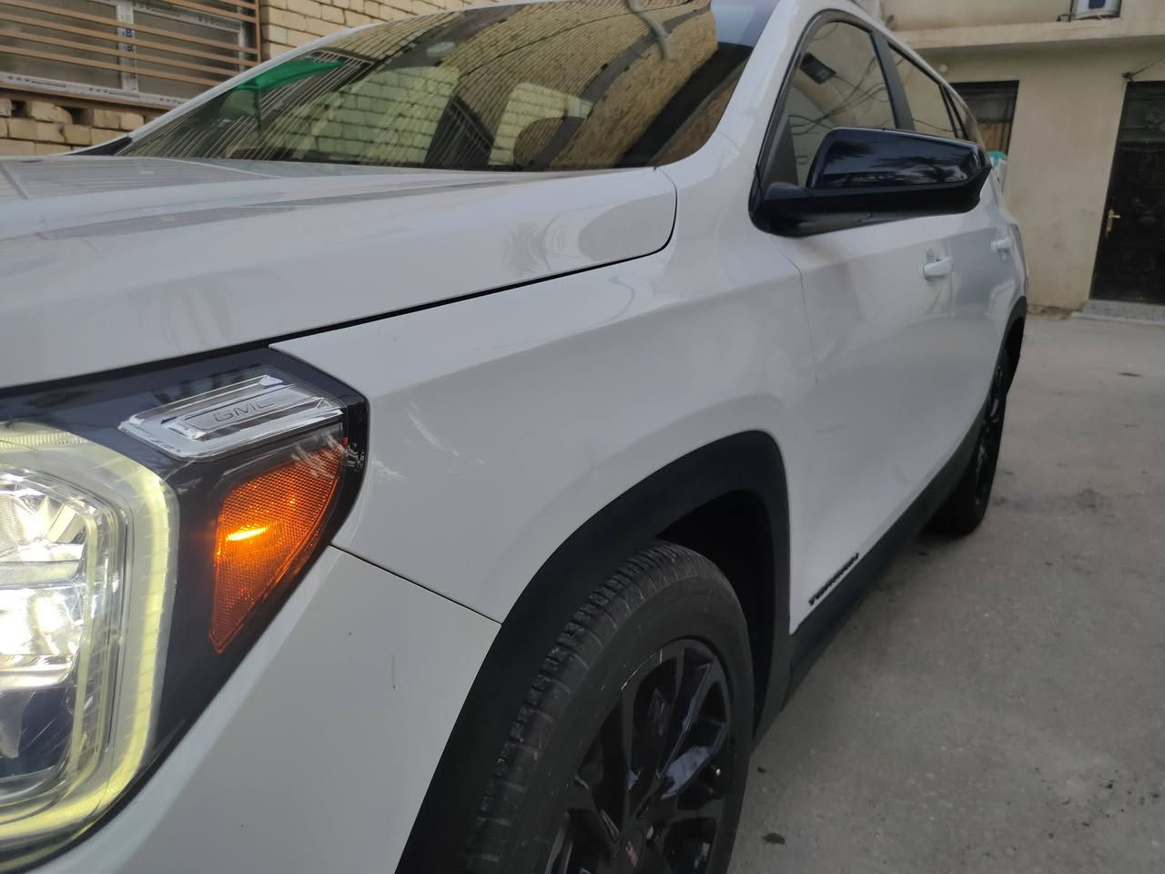 للبيع او المراوس بجيب 18 وفوق
جمسي تيران موديل 23 حادث خلفي تبديل باب الصندوق وصبغ نص جاملغ خلفي فقط بدون ايرباك رقم بغداد بأسمي 
***********
