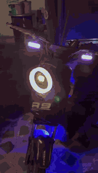 للبيعR9نضافه شوف العين كلشي شغال السعر 400اوبي مجال للتواصل ***********
