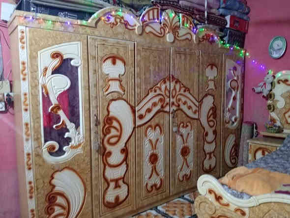 غرفه نضيفه سعر 750
الف وبه مجال  ***********
