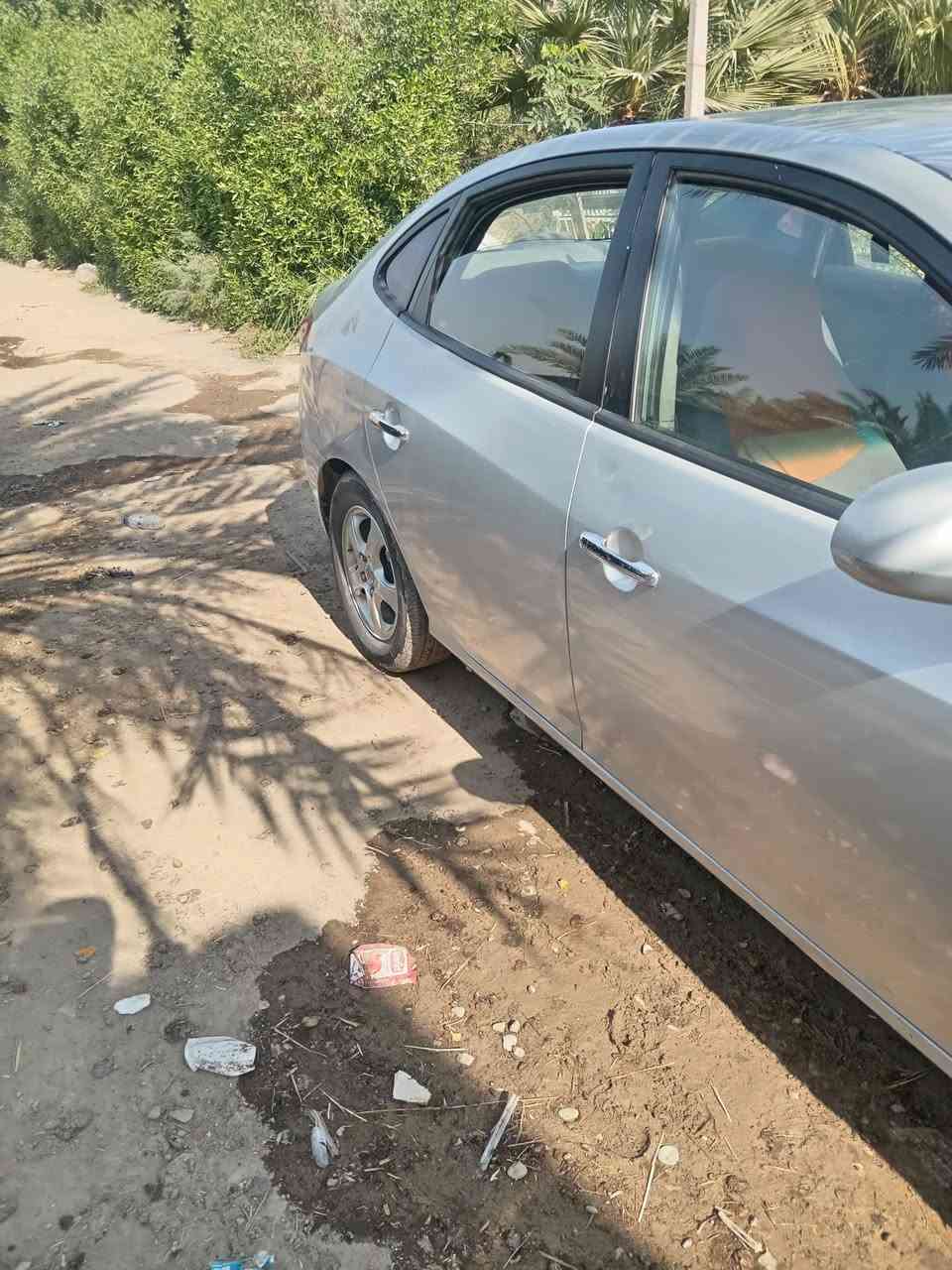 السلام عليكم رمضان كريم من رخصه مدير الكروب النترا افانتي ادوات2009 للبيع السعر 45 وبيها مجال  متومه وكامله مكان ديوانيه ***********
