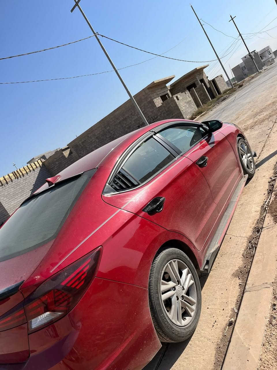 النترا2019
فول مواصفات محرك 2.0
كير AT
ماشية 78ml
ضرر جاملغ اليمين وشوية حافة البوند 
***********
