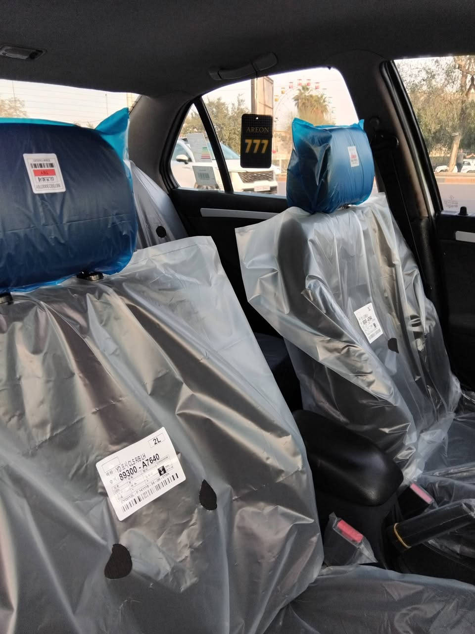 السلام عليكم للبيع سمند سومر موديل 17 محرك كير تبريد تدفئة صدر أمامي اوخلفي جديد تخم تاير سنتر لوك كهربائيت كلها ابلاديه حساسات خلفيه ايربكات دشبول السياره جاهزه مال جناي احله من الصور رقم كربلاء انكليزي بسمي شخصيآ شرط التحويل السعر 58 امناسبه للإستفسار *********** مكان بغداد
