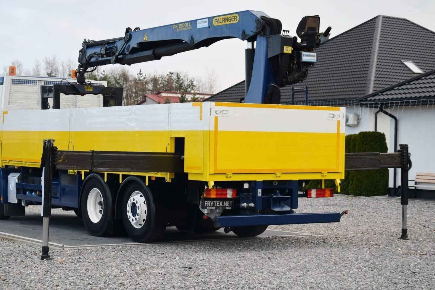 Mercedes-Benz
Actros 2641
سنة الصنع 2014
عداد 290.000 كم 
ناقل حركة أوتوماتيكي 
قوة المحرك 410 حصان 
عدد المحاور 4 
رافعة pk 21001
السعر 45 الف دولار 
شامل كمرك ضريبة شحن 
مدة الوصول 16 يوم بعد الحجز


**إذا كنت صاحب هذا الإعلان وتريد حذفه لأي سبب، رجاءا أرسل رسالة إلى الدعم الفني**